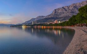 Apartman Laura Galileo Blizu Centra I Plaze
